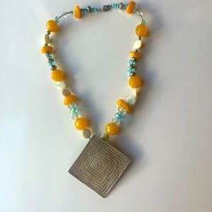 💜 Boho beaded necklace with silver diamond shaped pendant